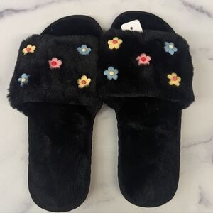Daisy Flower Comfy Slippers